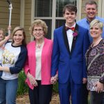 www.redneckrhapsody The whole family together before Noah's SR Prom